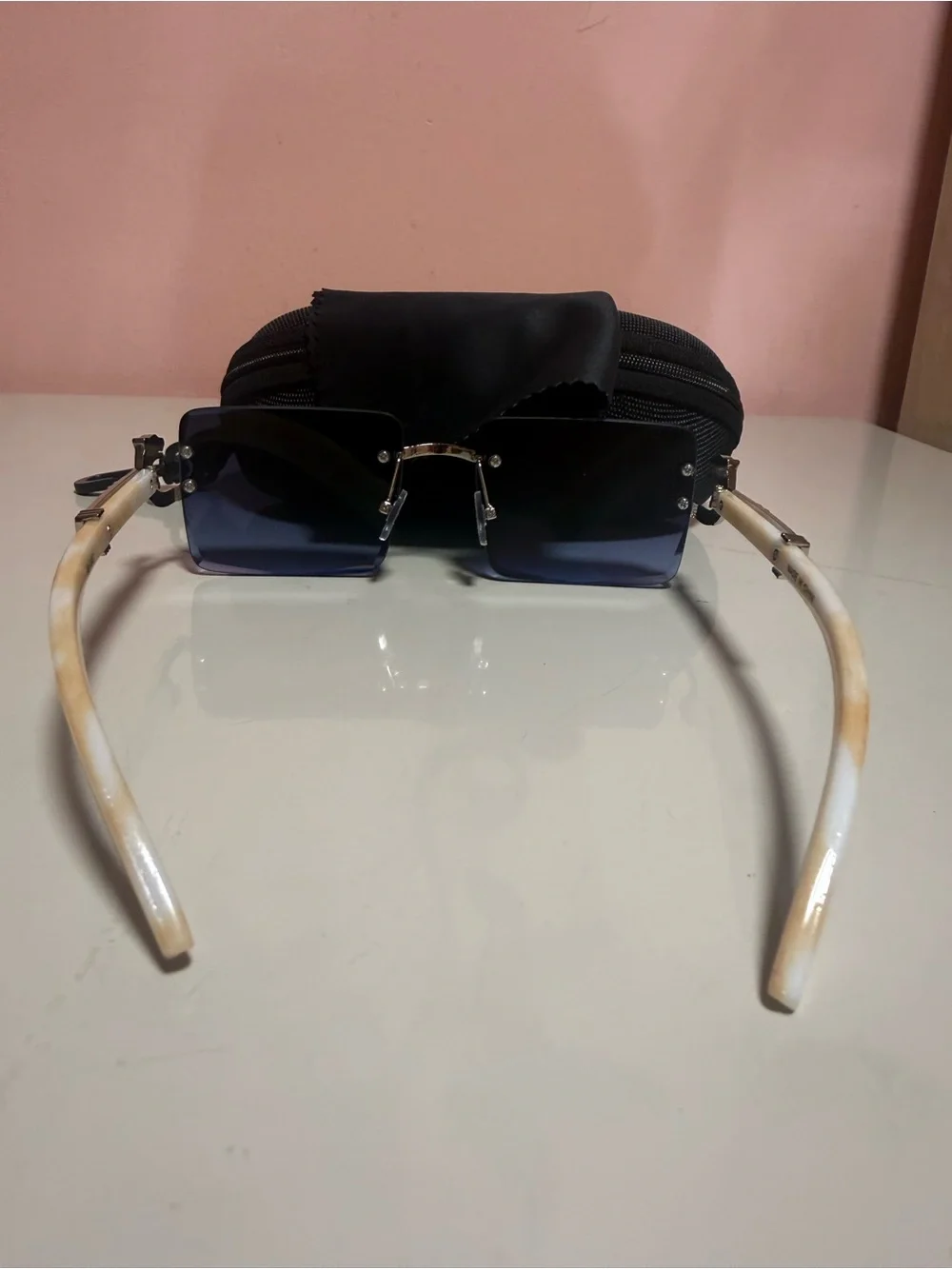 Men's Rimless Blue Gradient Sunglasses - Designer Style - Picture 4 of 4